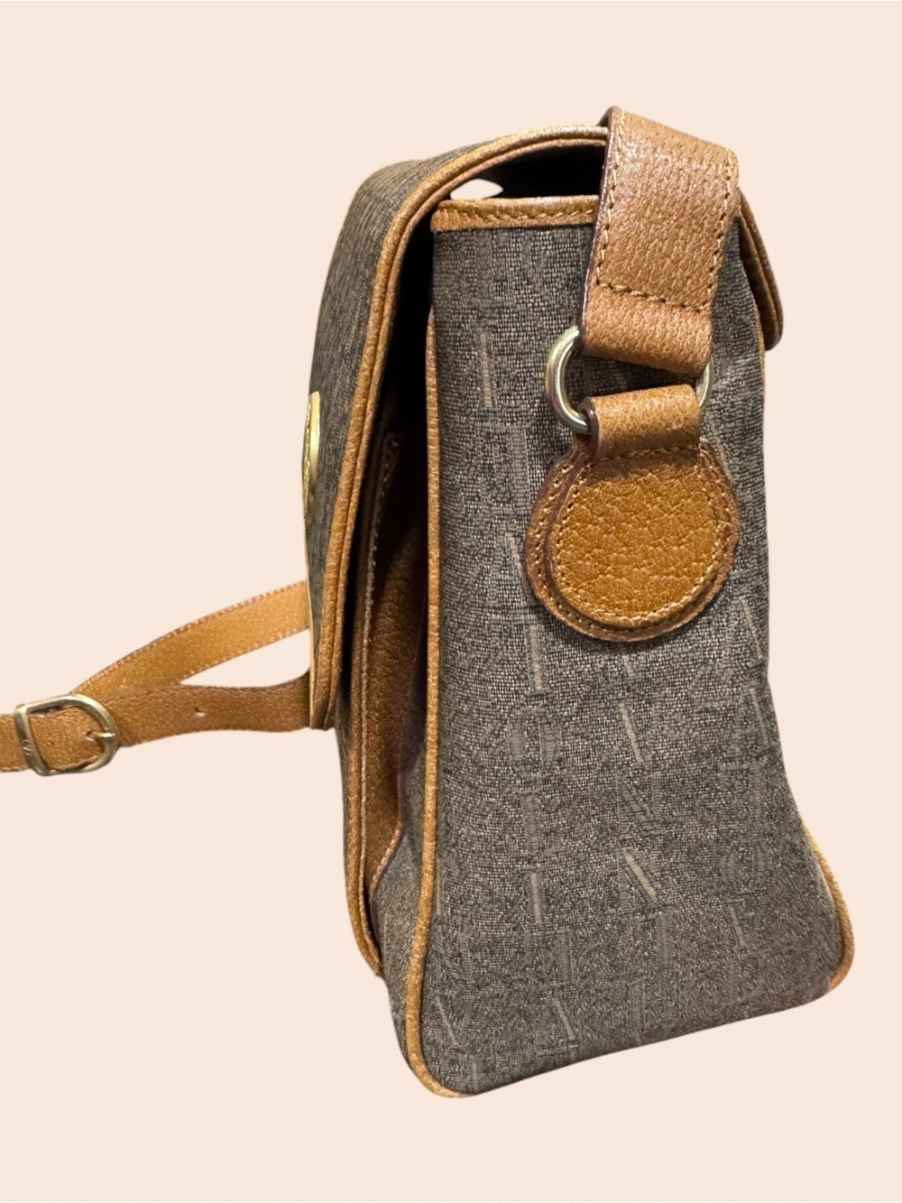 Valentino Garavani Monogram Crossbody Bag Authentic 1980-90’s Original Cards/Tag - Picture 4 of 14